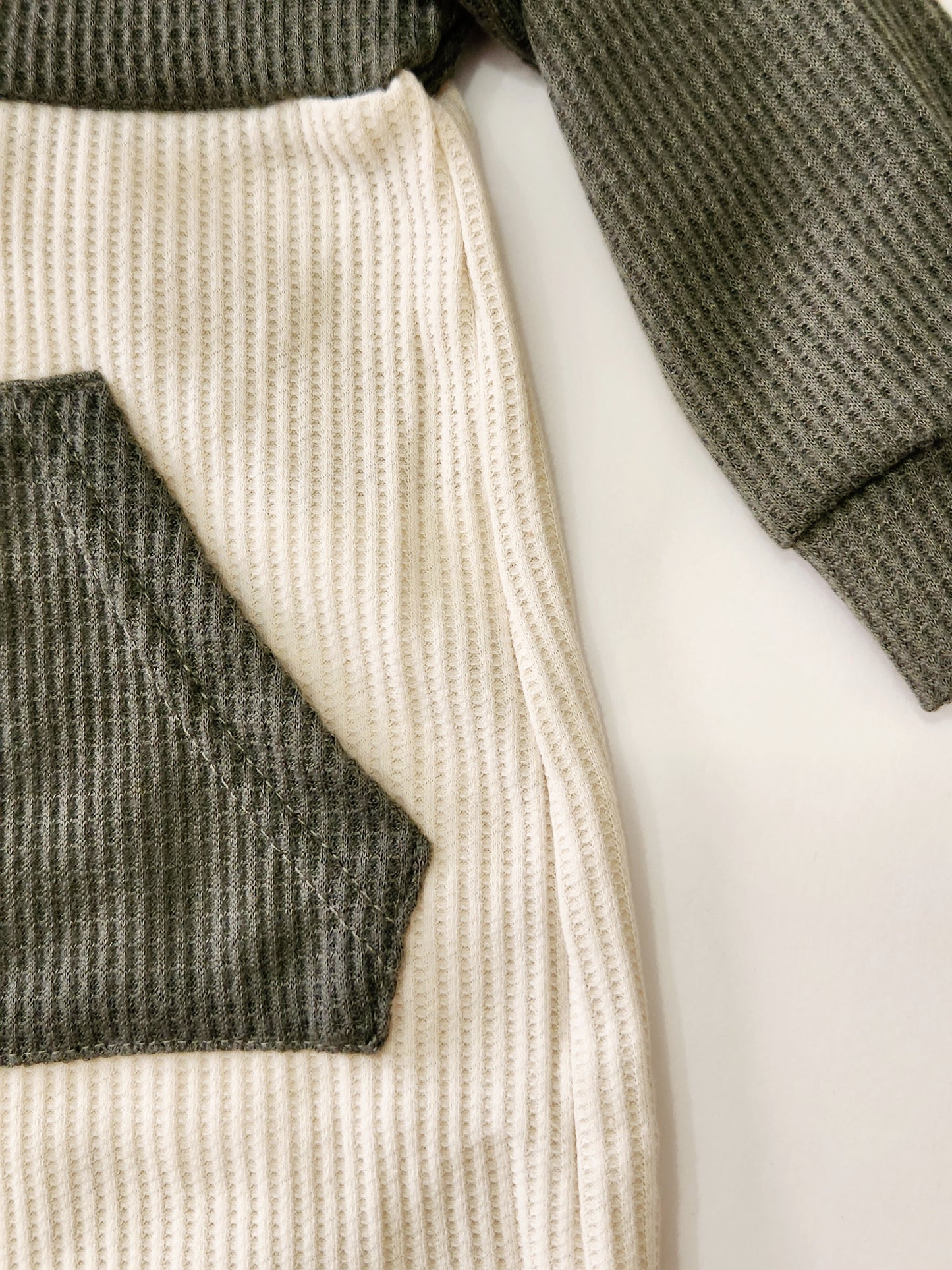 Waffle Long-sleeve Hooded Baby Jumpsuit - Army green